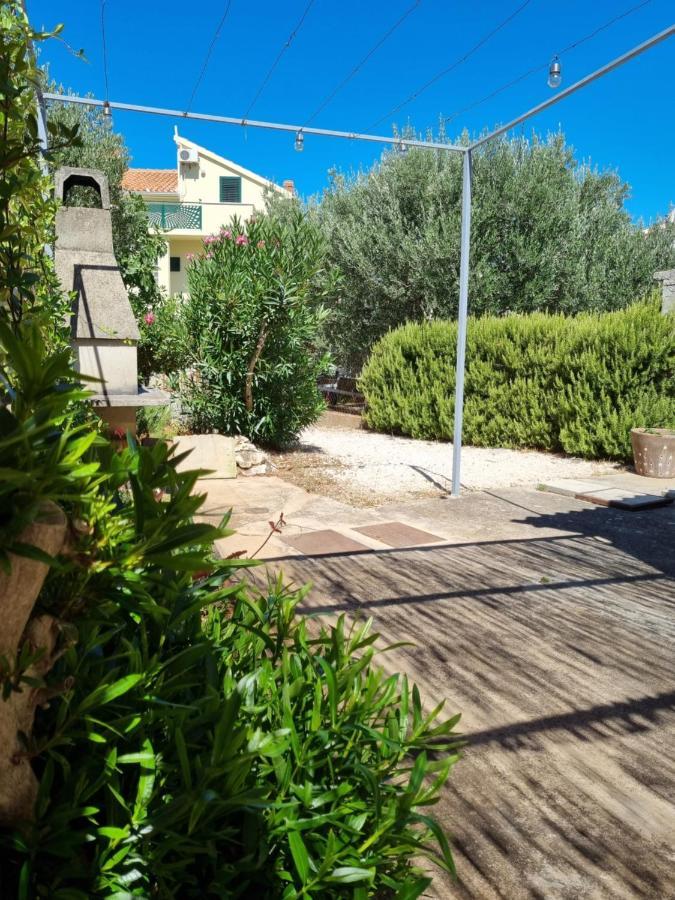 Apartman Frketic Žaborić Exterior foto
